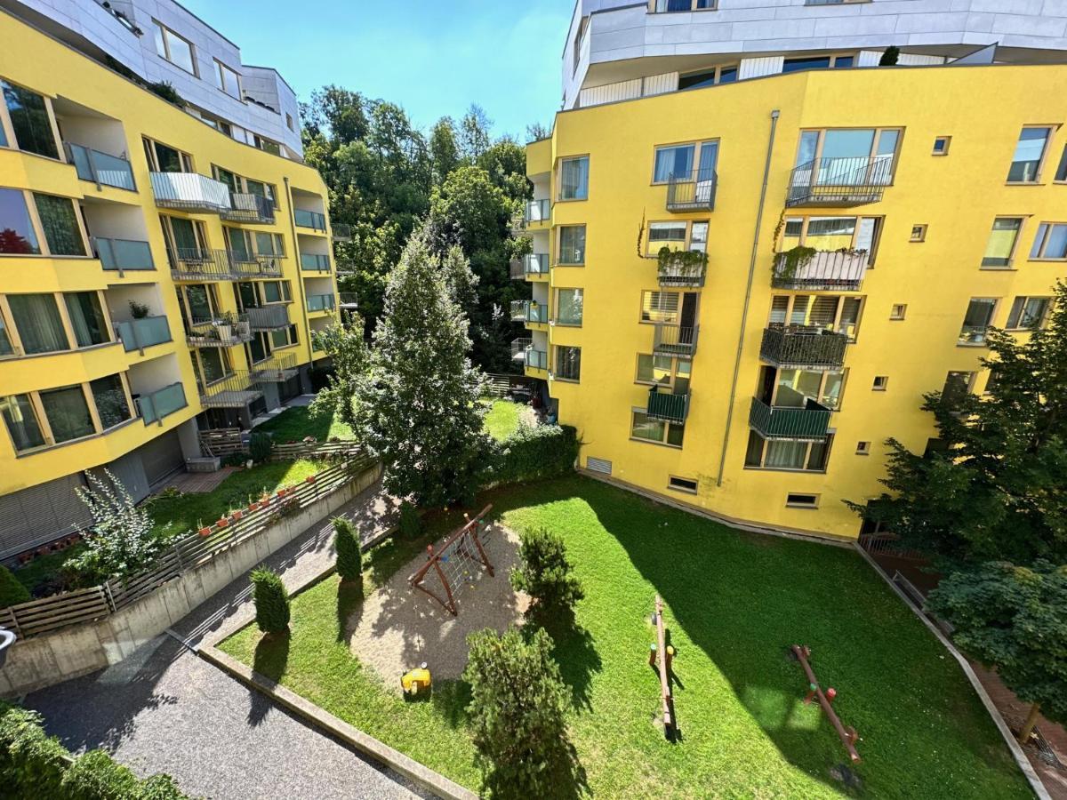 Rezidence Jeseniova Prague Apartment Exterior photo